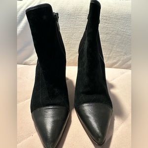 Black size 7 Donald/pliner bootie
